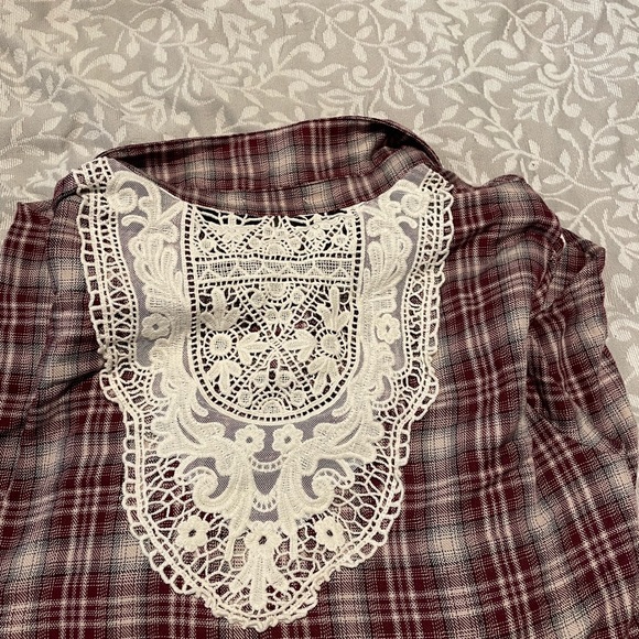Plaid lace button up - Picture 2 of 3